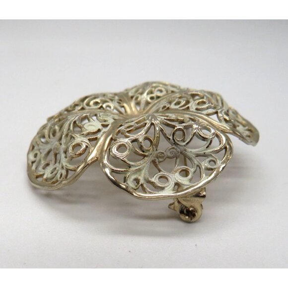 Vintage Flower Brooch 2" White Washed Filigree Gold Tone Metal Domed Petals - Picture 4 of 12